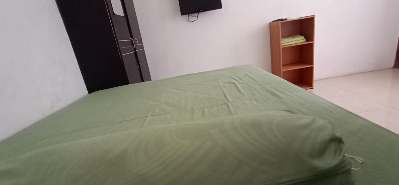 Brak Homestay Probolinggo Exterior photo