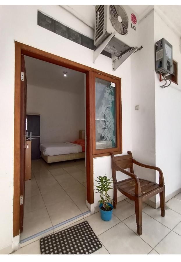 Brak Homestay Probolinggo Exterior photo
